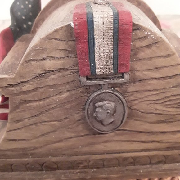 RAFTERVILLE Mayor Von Burin's Mantel Clock NIB - Picture 4 of 7